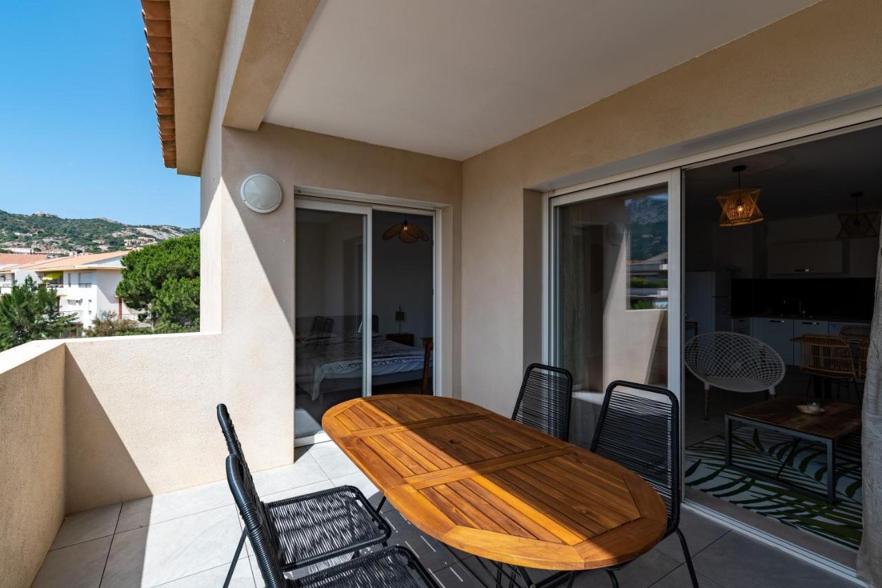 Apartament Pietra Calvi  Zewnętrze zdjęcie